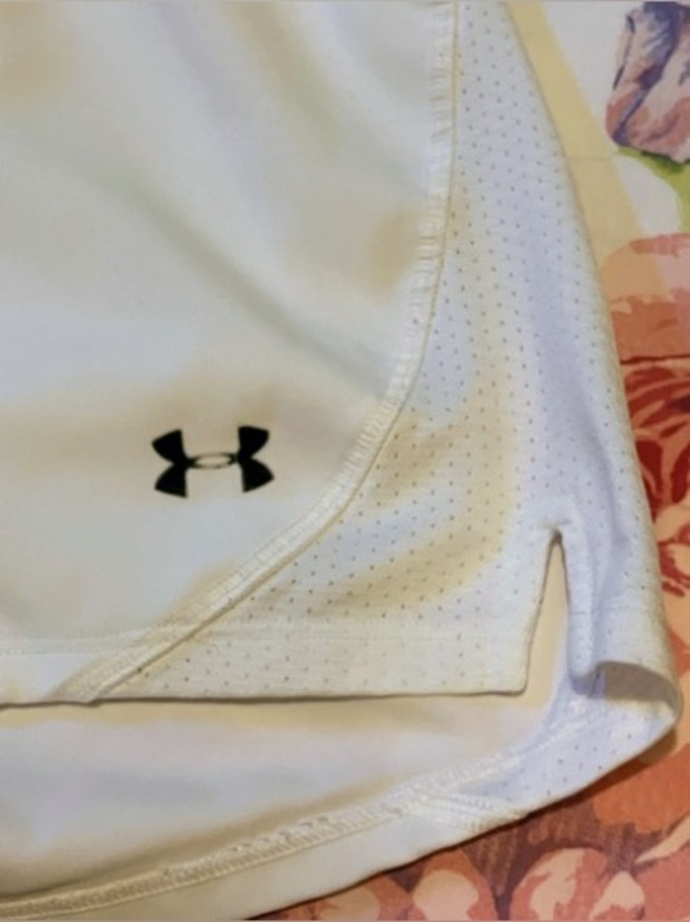 Under Armor White Performance Drawstring Shorts - Picture 5 of 10